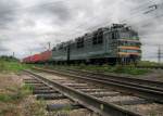 VL80t-784 fährt durch die Region Sharya Kostromsoya